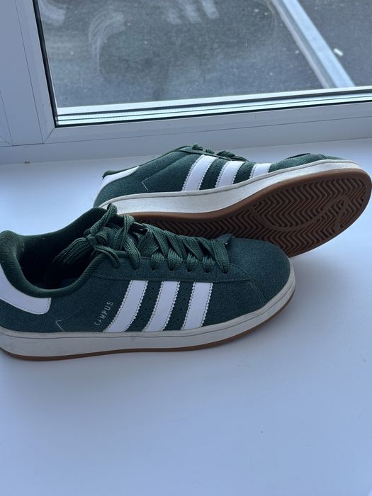 Продам кросовки в отличном сосотянии, есть торг)