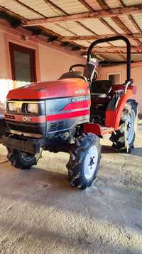 Tractor Mitsubishi 17cp 4x4