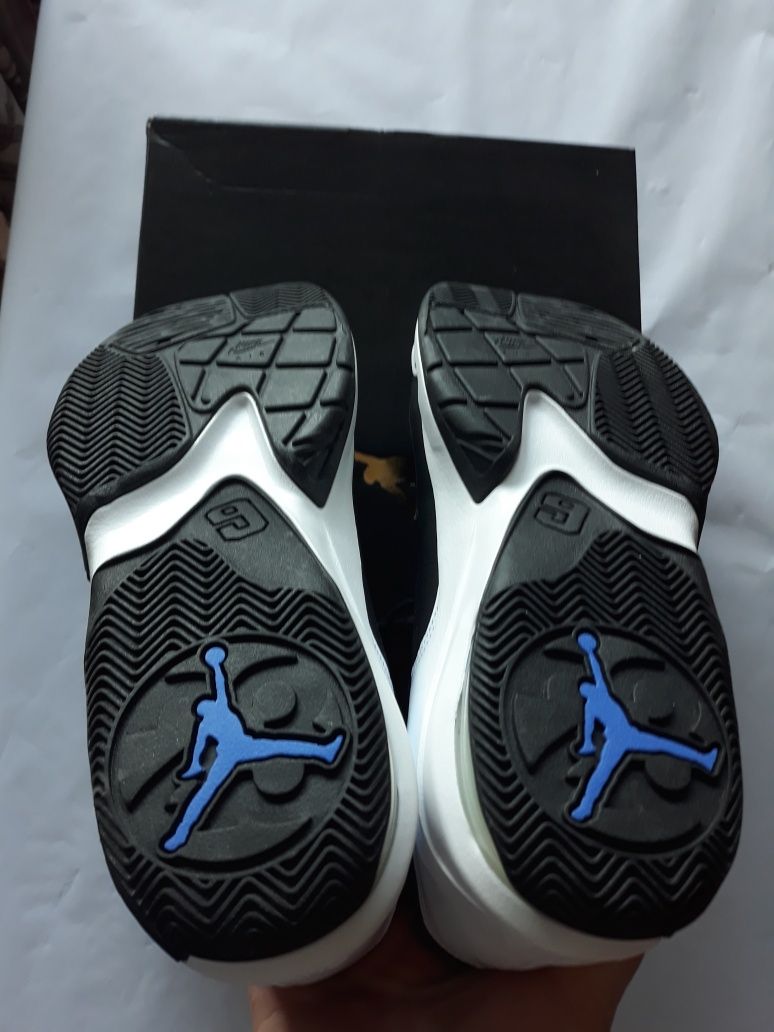 Jordan Max Aura 3 nr 41 originali