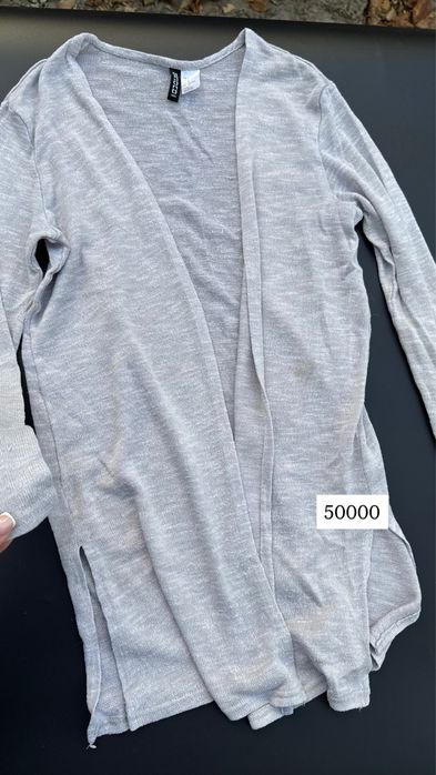 Распродажа женской одежды, женский пиджак, кардиган, джинсы