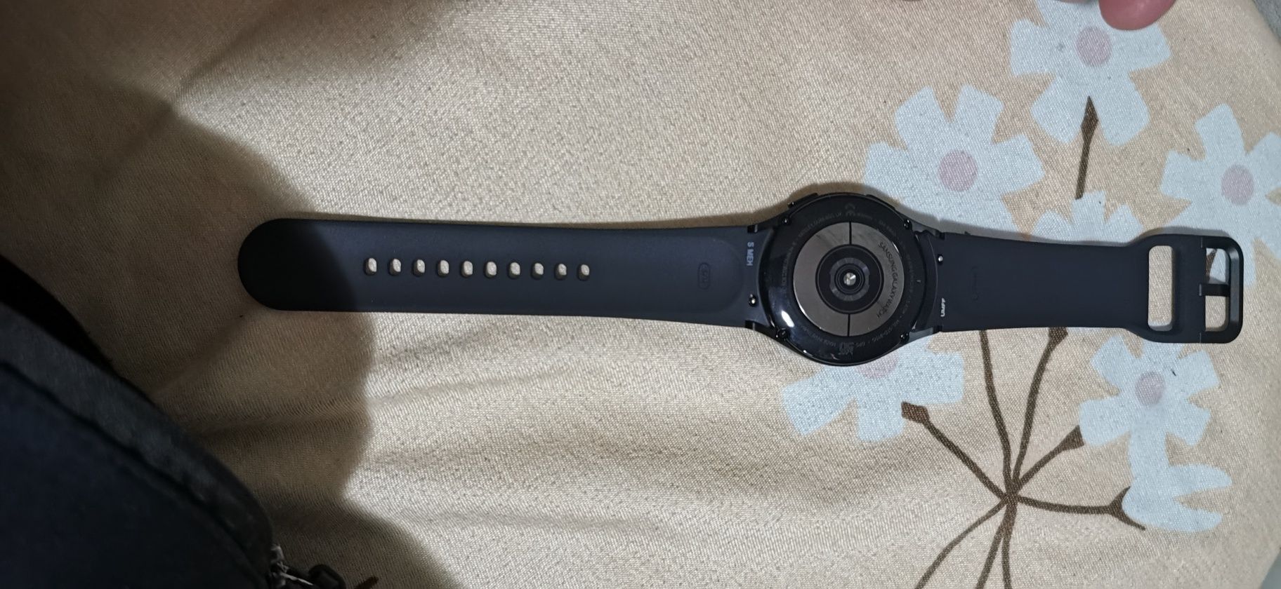Samsung Galaxy Watch4, 40mm, BT Black (NOU, DOAR DESFĂCUT)