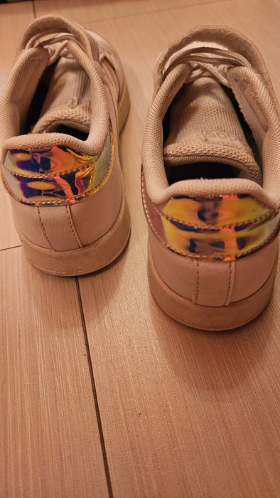 Маратонки Adidas 35 номер