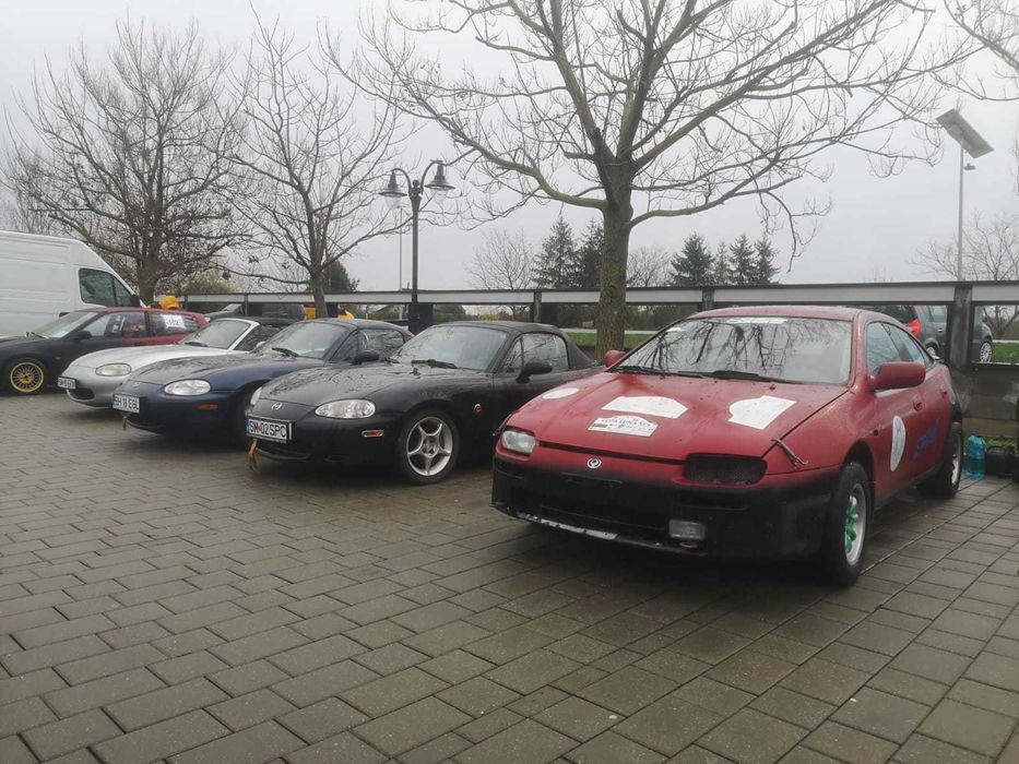 Mazda 323- Mașină de Raliu, Pregătită de Cursă!