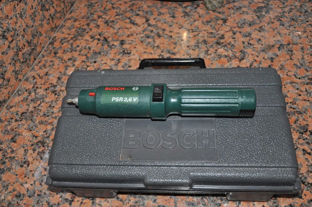 surubelnita electrica Bosch PSR3,6v