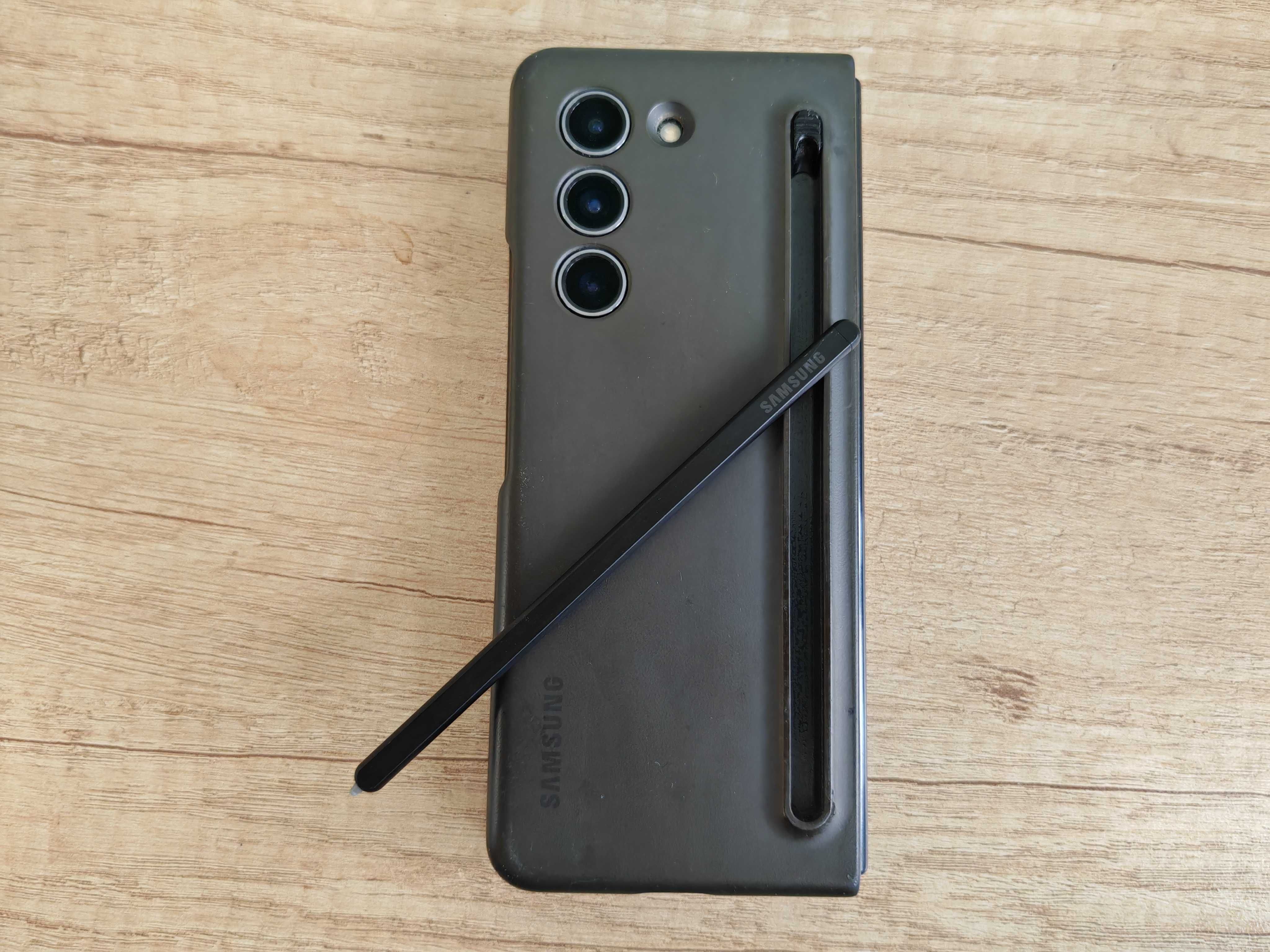 Смартфон Samsung Galaxy Z Fold5, 12GB RAM, 512GB, 5G, Phantom Black