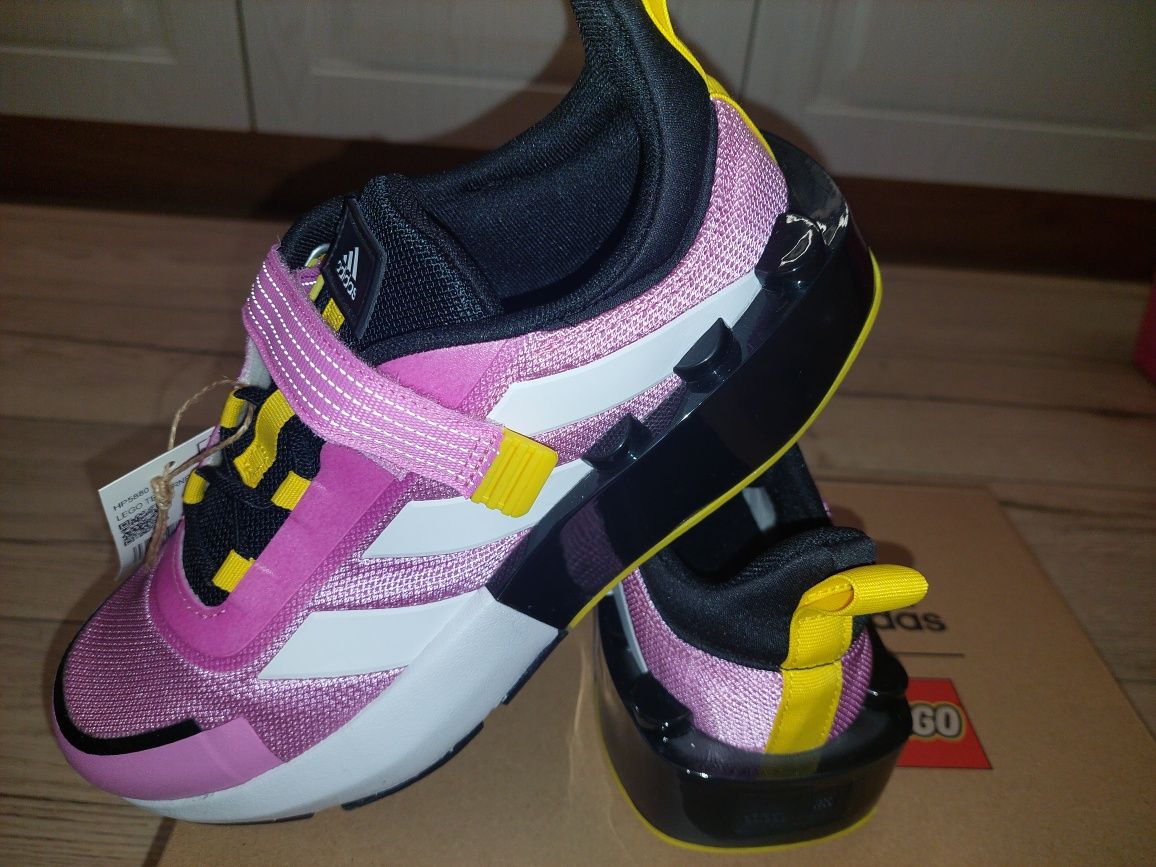 Нови маратонки Adidas Lego Tech Rnr Ch99 - Pink/Blck/Whi