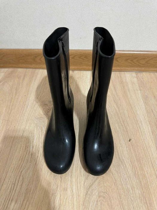 Женские резиновые сапоги