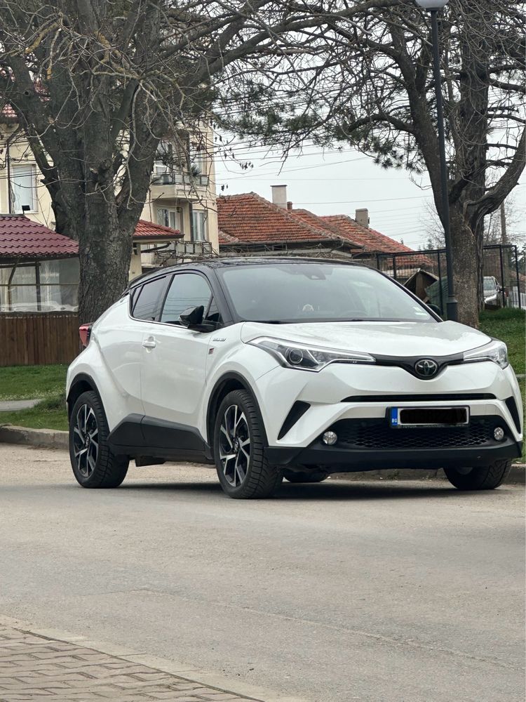 Toyota C-HR - бензин
