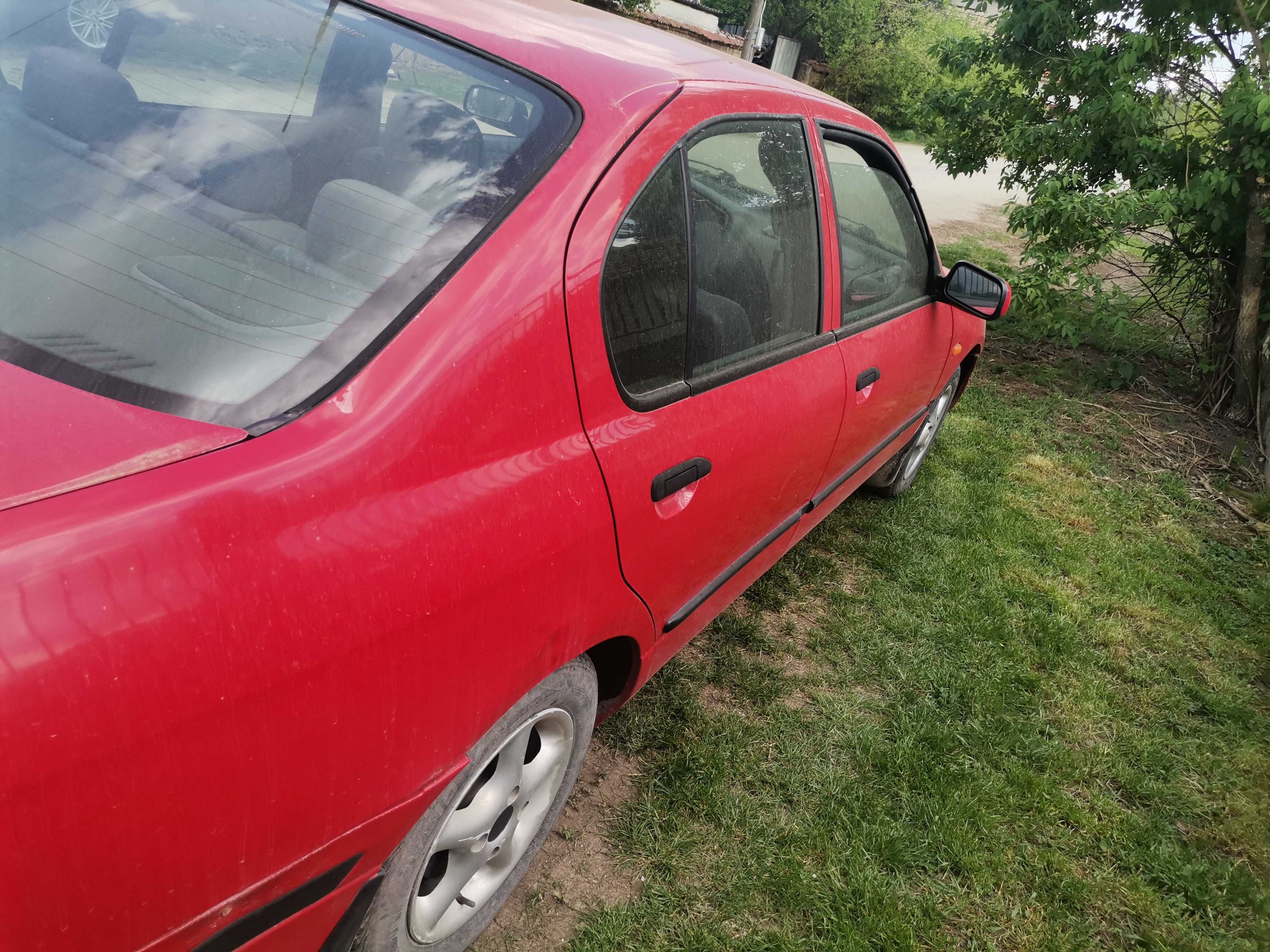 Nissan Primera P11 2.0 Turbo Disel на части продавам.