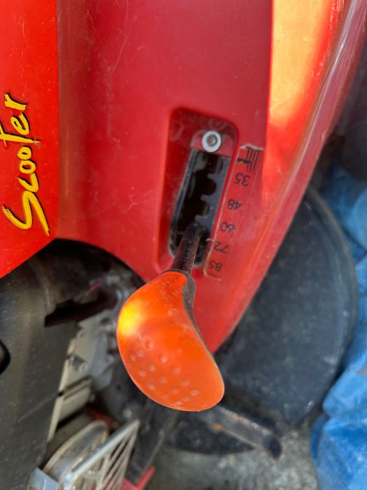 Tractoras gazon cutie 3+1 viteze  stare perfectă import Germania