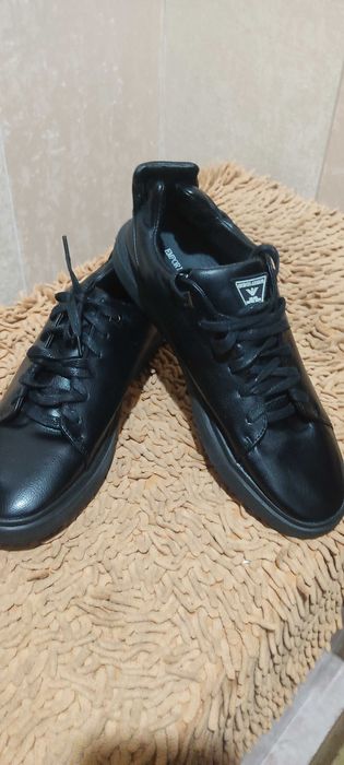 Продаю за св. цену лофферы фирмы "Giorgio Armani"