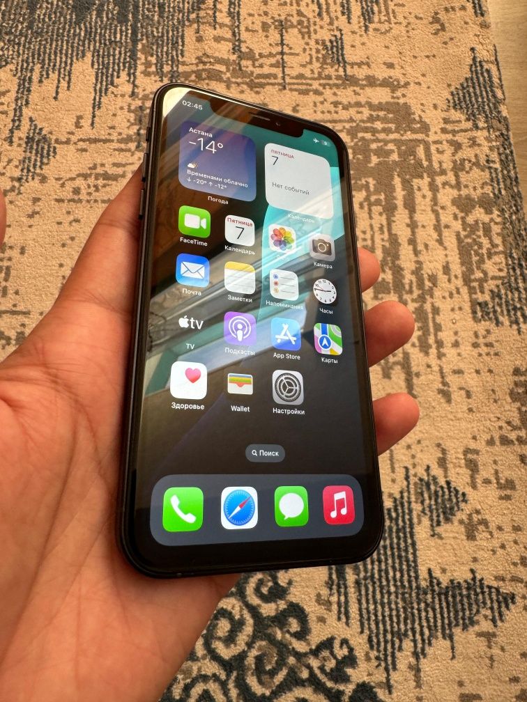 iPhone xr в корпусе iPhone 16