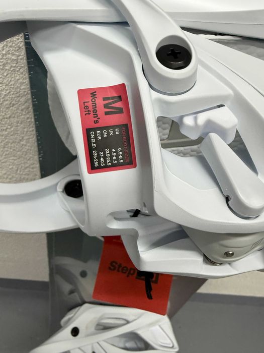 placa noua snowboard nitro future team L147cm