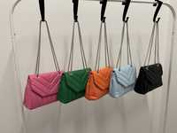 Чанти в различни цветове