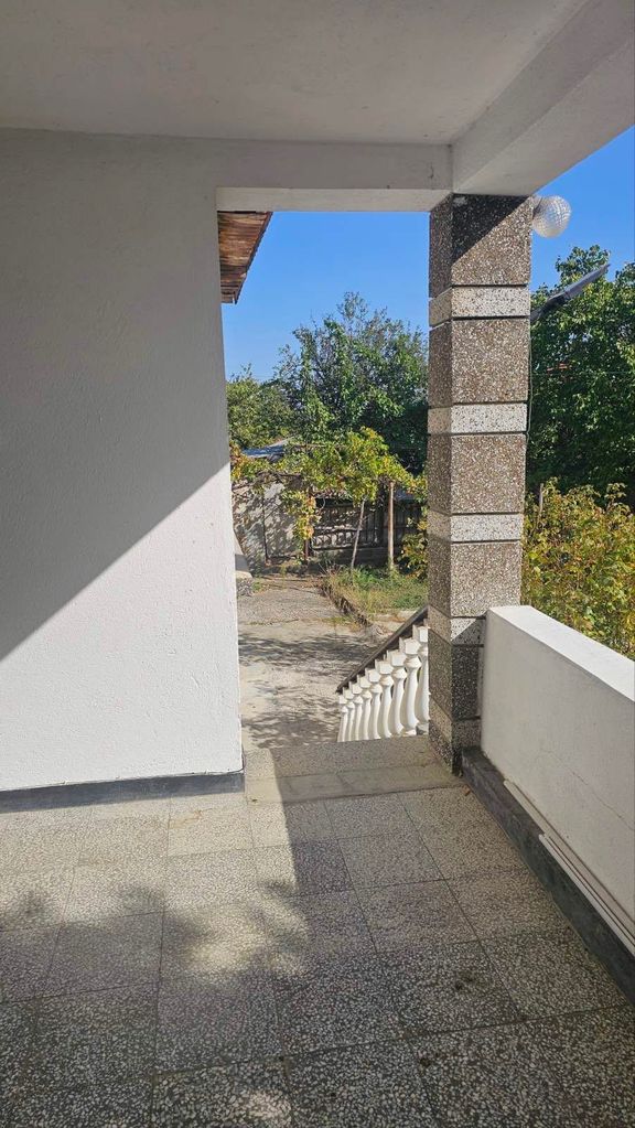 Продава се Къща в Чирпан - 100 кв.м за 700 €/кв.м - Снимка #3