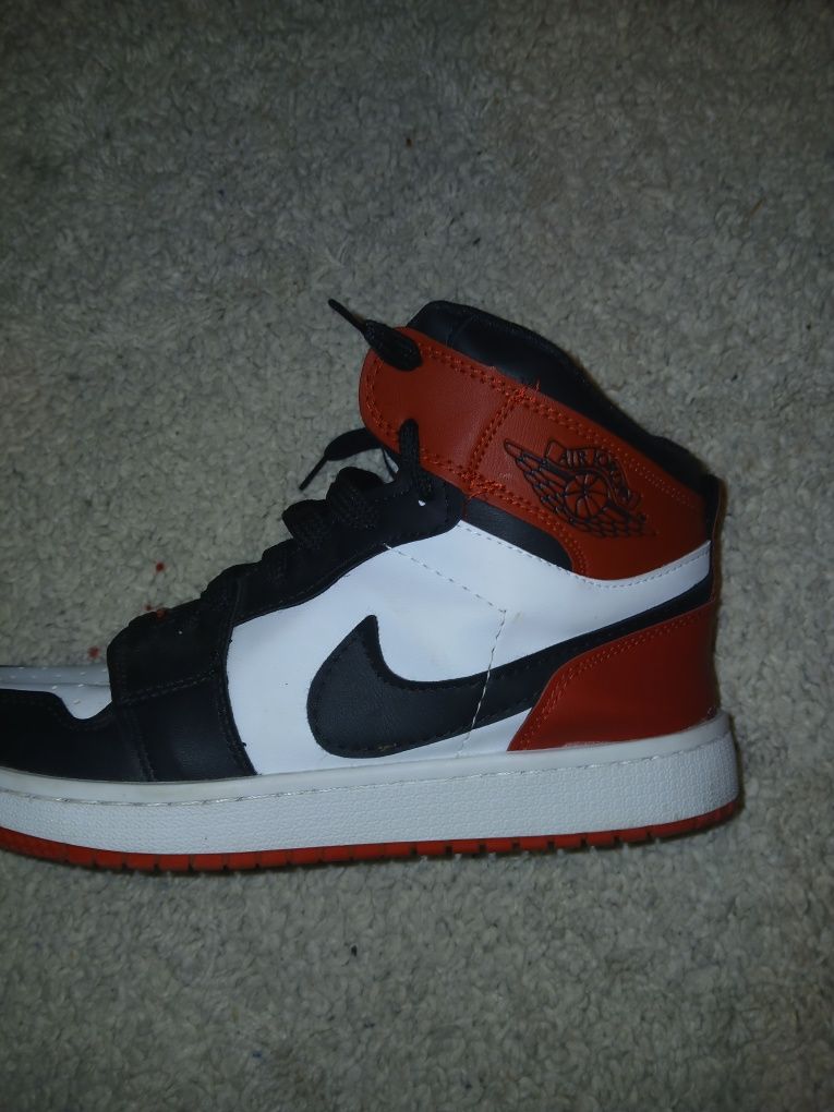 Jordan 1 high chicago