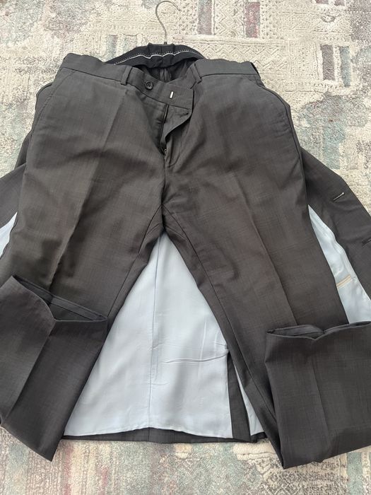 costum seroussi marimea 50