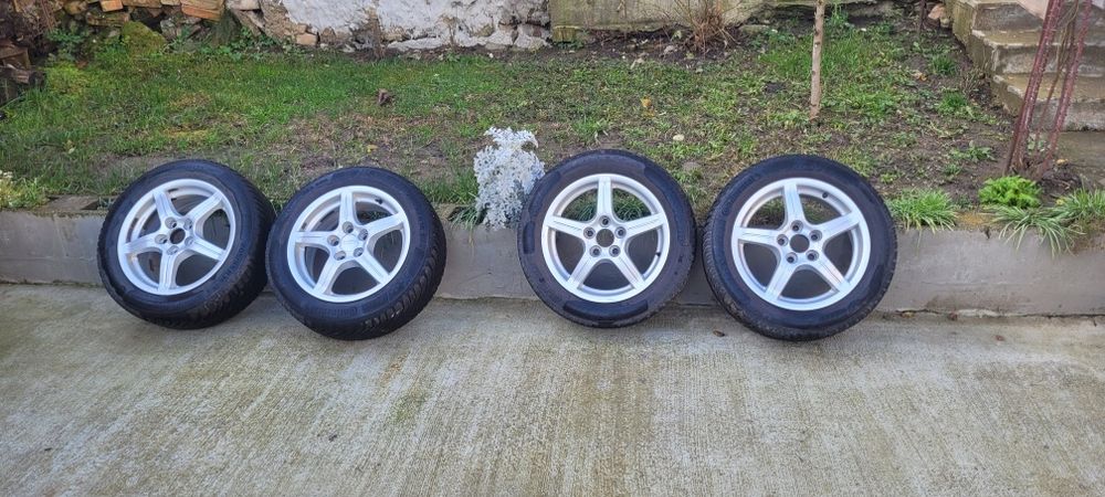 Roți de iarnă Mazda 3