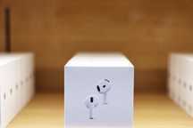 Супер новинка! Apple AirPods 4
