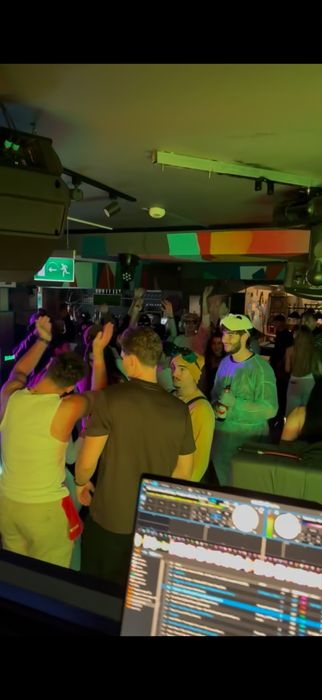 Dj / Distractie garantata / Orice Eveniment