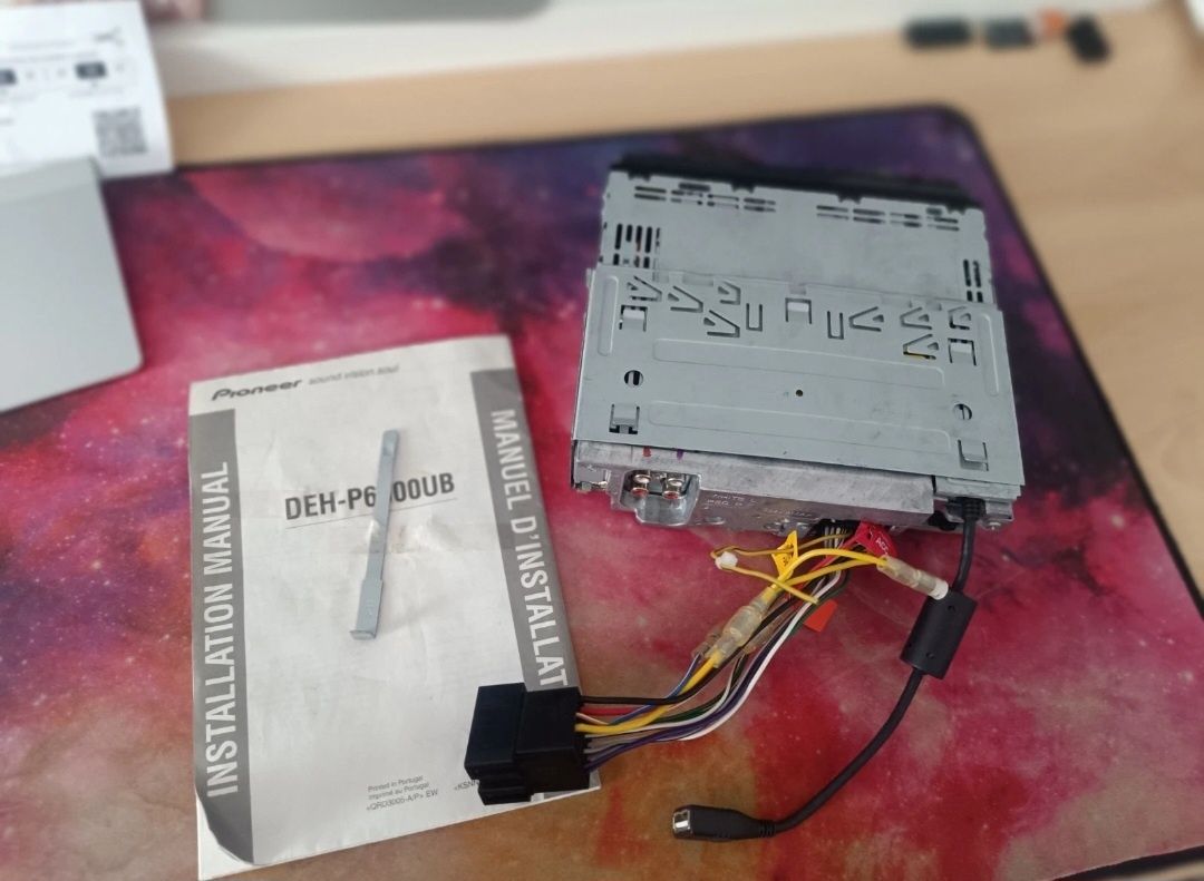 Продавам Pioneer  DEH P6000UB