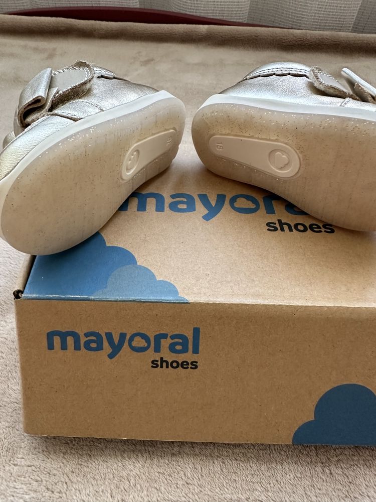 Детски обувки Mayoral, номер 18