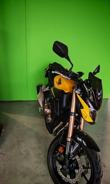 Motocicleta Honda CB500
