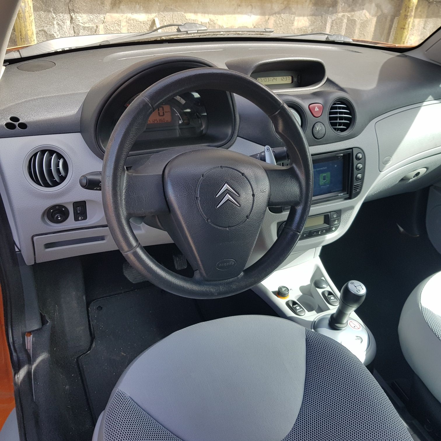 Vand schimb sau dezmembrez  Citroen pluriel c3 Automata cu defecte
