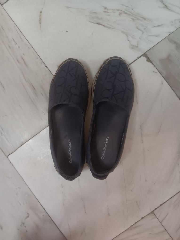 Обувки Calvin Klein, 37 номер