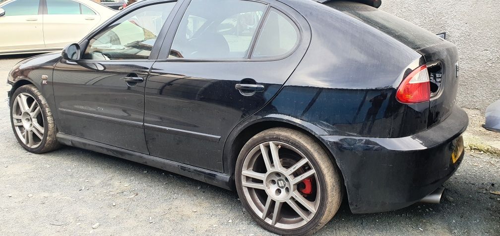 Сеат леон 1.8т купра Р бам на части/ seat leon cupra R на части