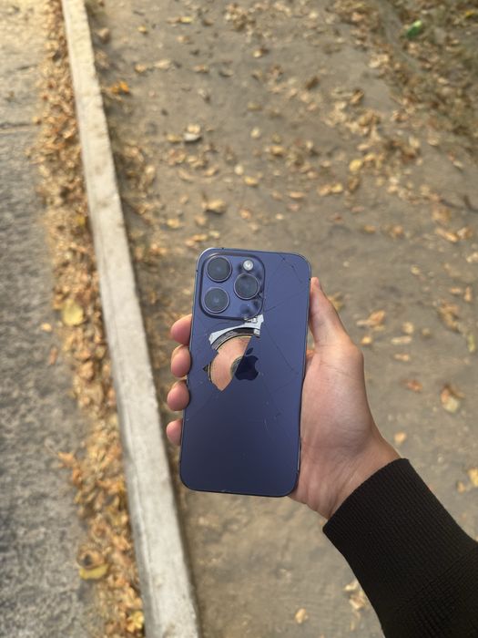 iPhone 14  Pro 256gb