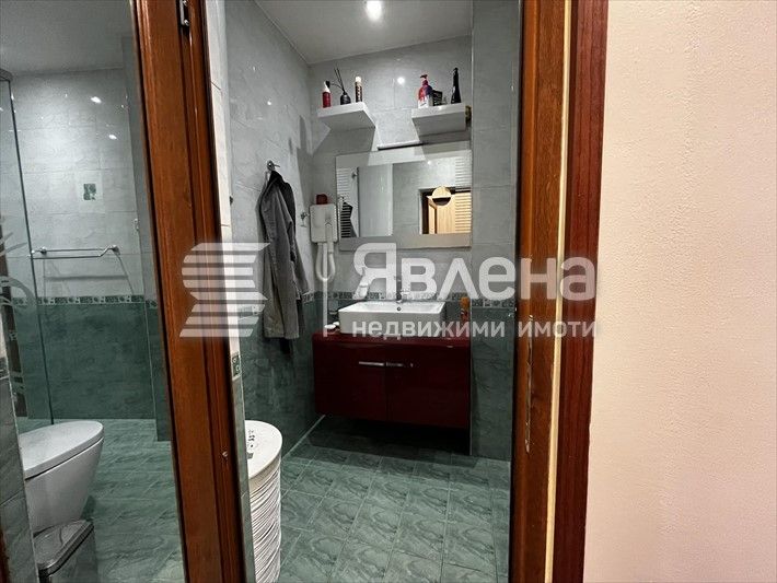 Панорамен, тристаен апартамент
