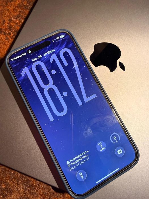 iPhone 15 Pro Max Încă în garanție