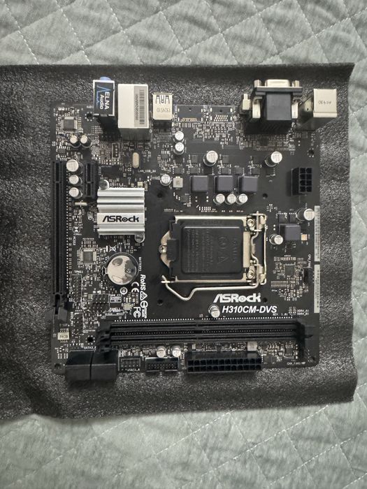 Материнская плата