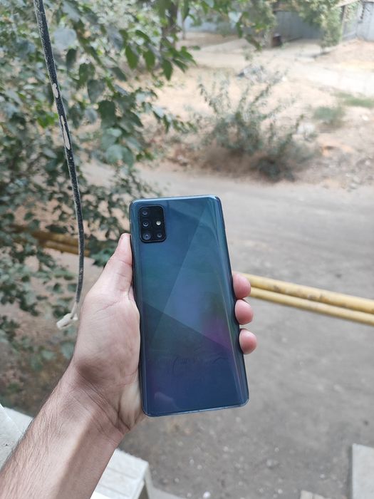 Samsung A51 ideal