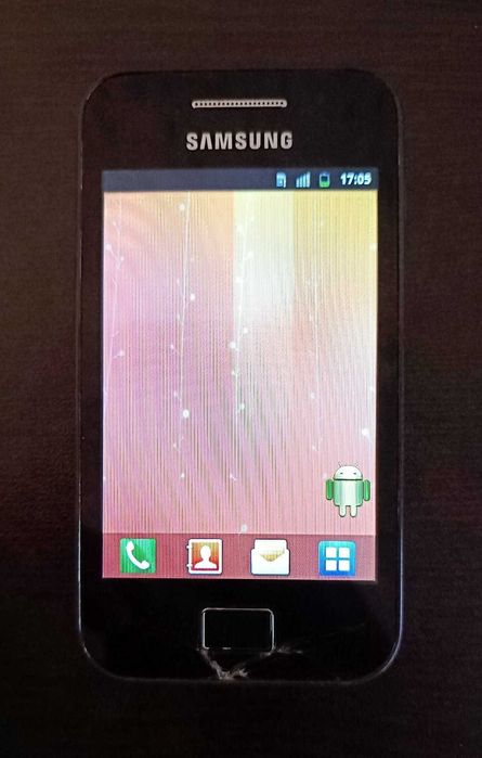 Samsung Galaxy Ace и Samsung Galaxy Y