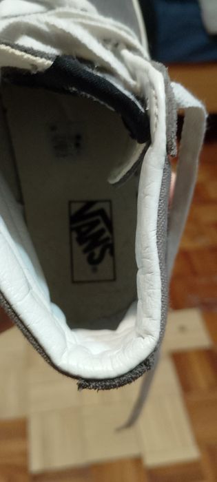 Обувки vans нови