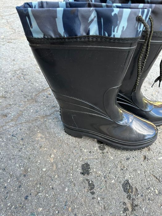 Продам новые сапожки