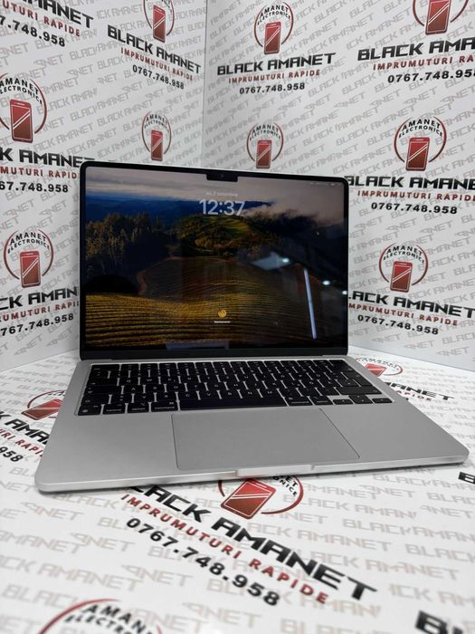 BLACK AMANET P2 • MacBook Air M3 2024 256GB-Baterie 100%