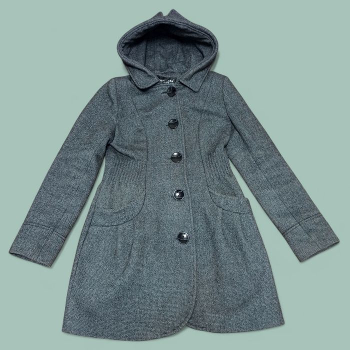 НЕДОРОГО Пальто драповое женское продаётся