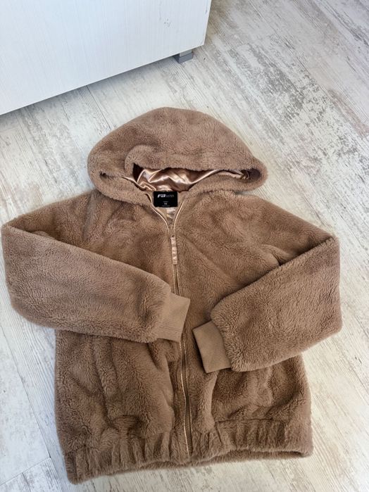 Дамко пухено яке с качулка