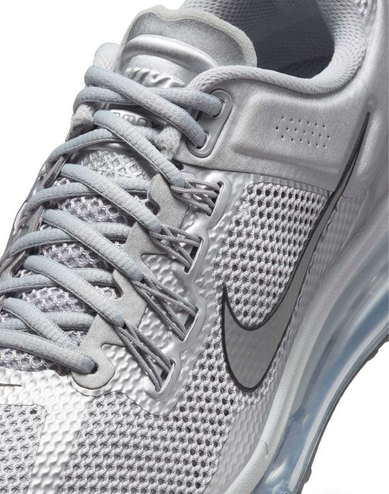 Nike AIR MAX 2013 44/28см