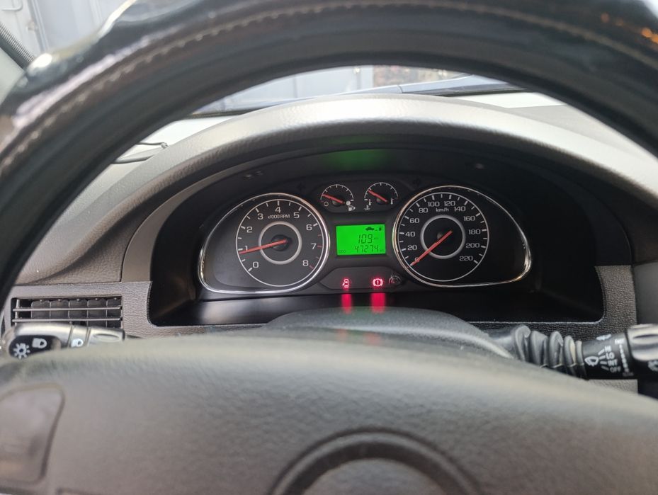 Gentra ideal holatda