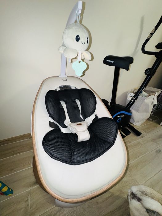 Електрическа люлка Cangaroo - Triumph + Подарък Активна гимнастика