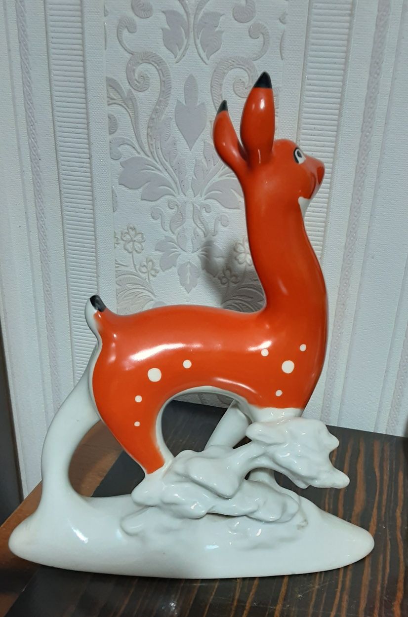 Статуэтка    Лань