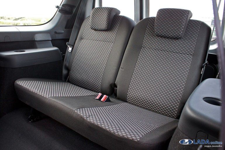 Задний третий ряд сиденье ларгуса