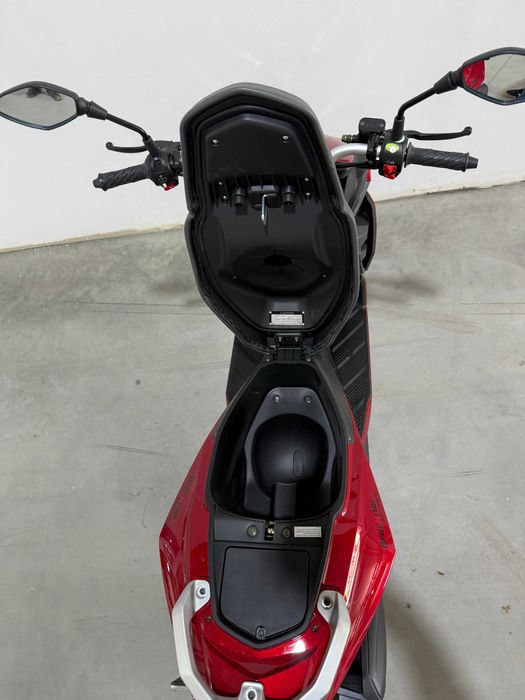 Scuter Breckner cu permis FRIDA 125CC agramix