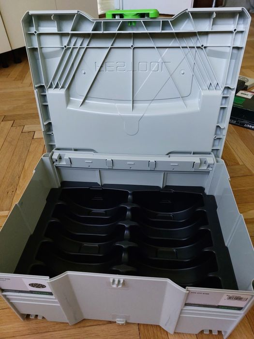 Foi abrazive și systainer de la Festool
