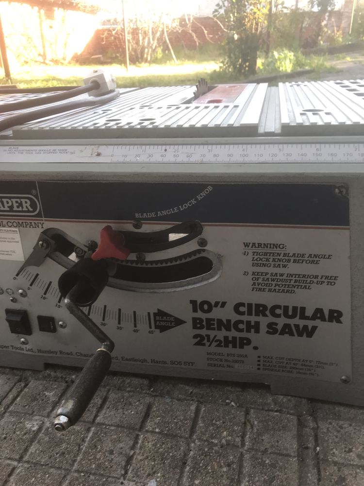 Настолен церкуляр DRAPER 1500W