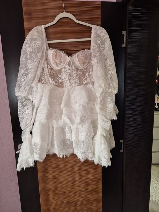 Дамски рокли Miss Rosier